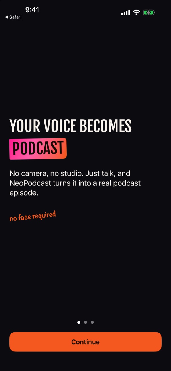 Die NeoPodcast-App auf dem iPhone: „Deine Stimme wird zum Podcast“, mit der Taste „Weiter“.